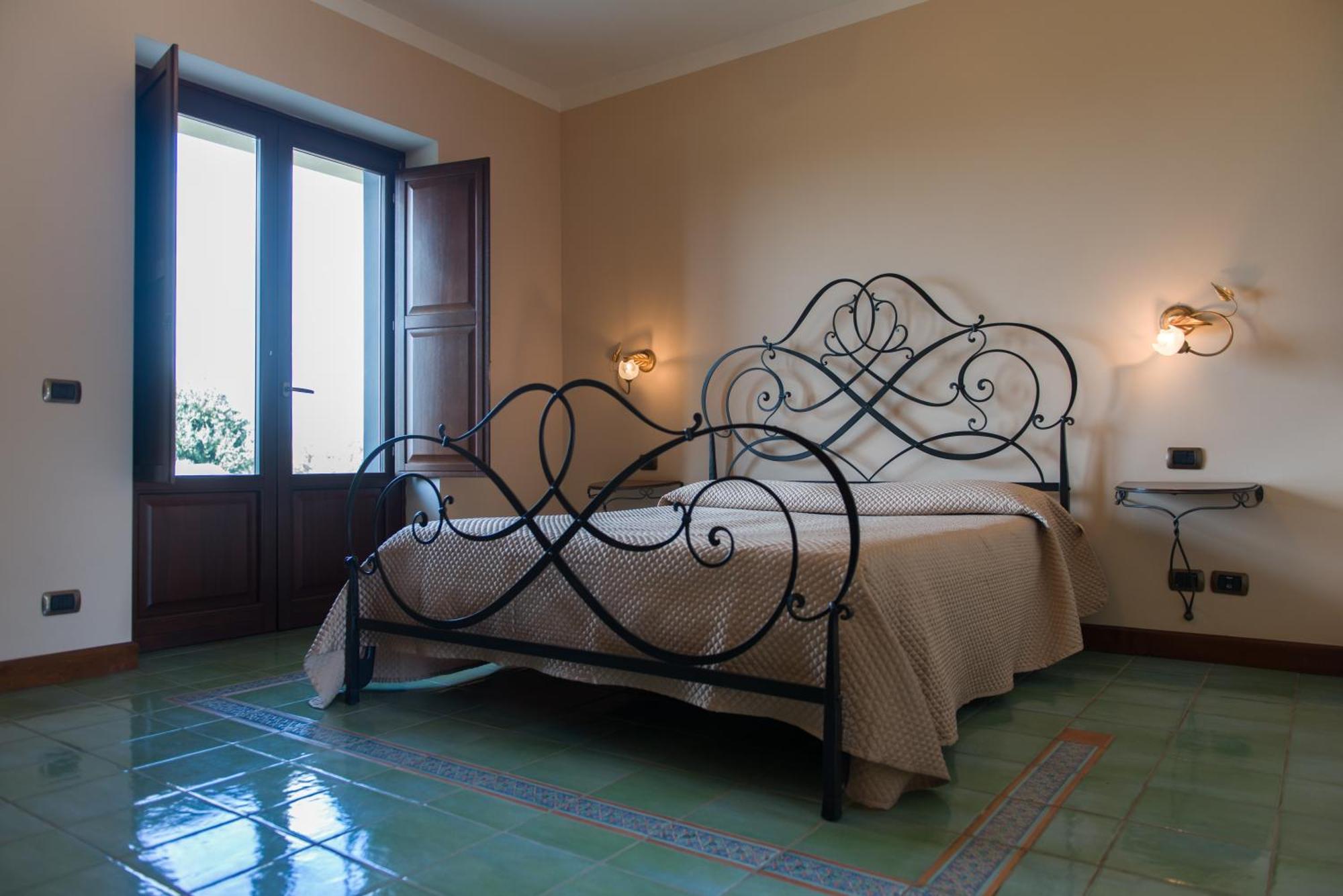 Villa La Vecchia Torre à San Nicola Manfredi Extérieur photo